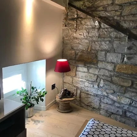 Alessia Deluxe Trieste